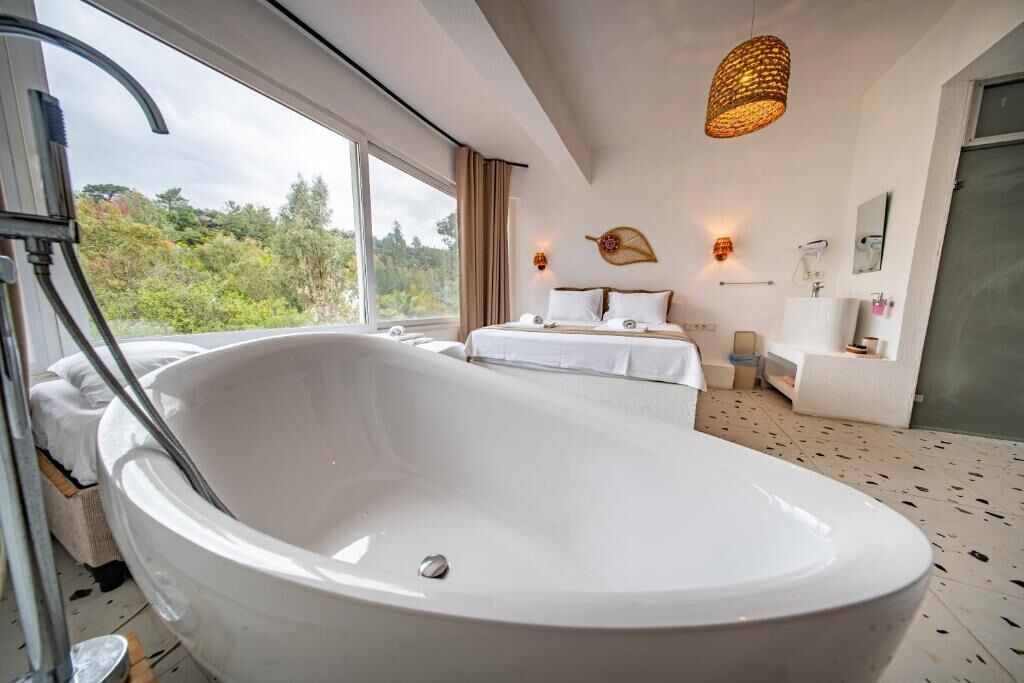 Photo of Bedroom in Avlana