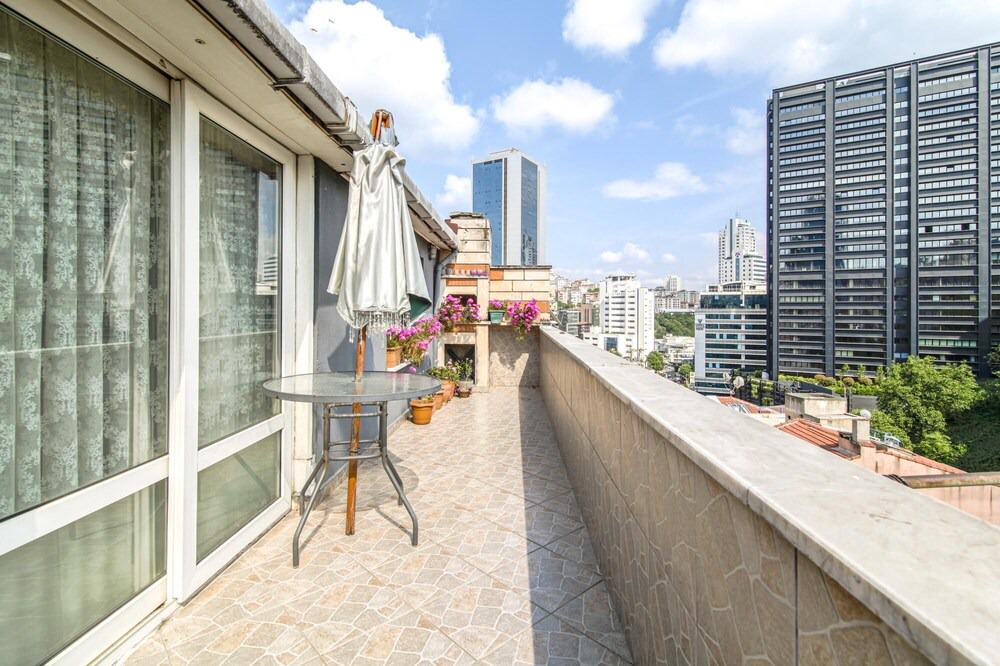 Photo of Outdoor in Sisli