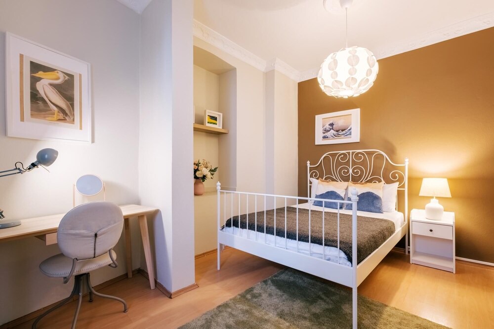 Photo of Bedroom in Galata