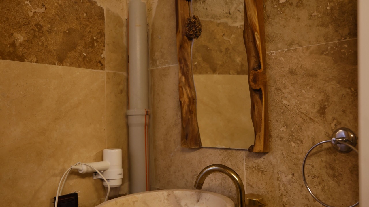 Photo of Bathroom in Nar