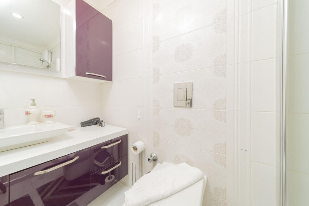 Photo of Bathroom in Muratpasa