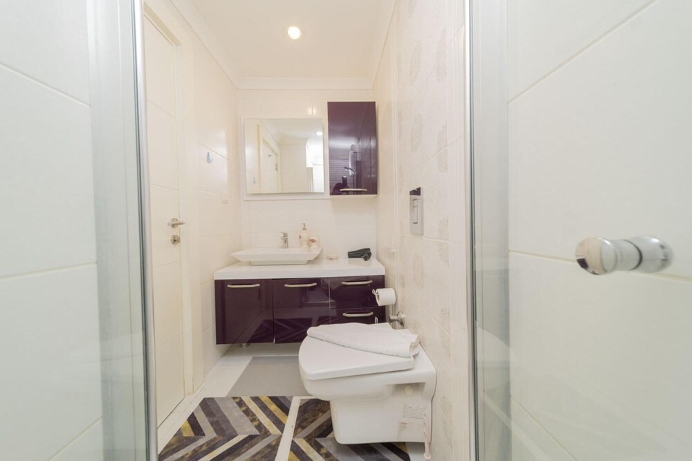 Photo of Bathroom in Muratpasa