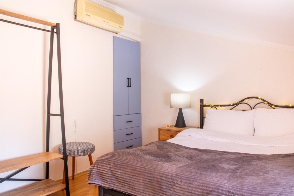 Photo of Bedroom in Urla