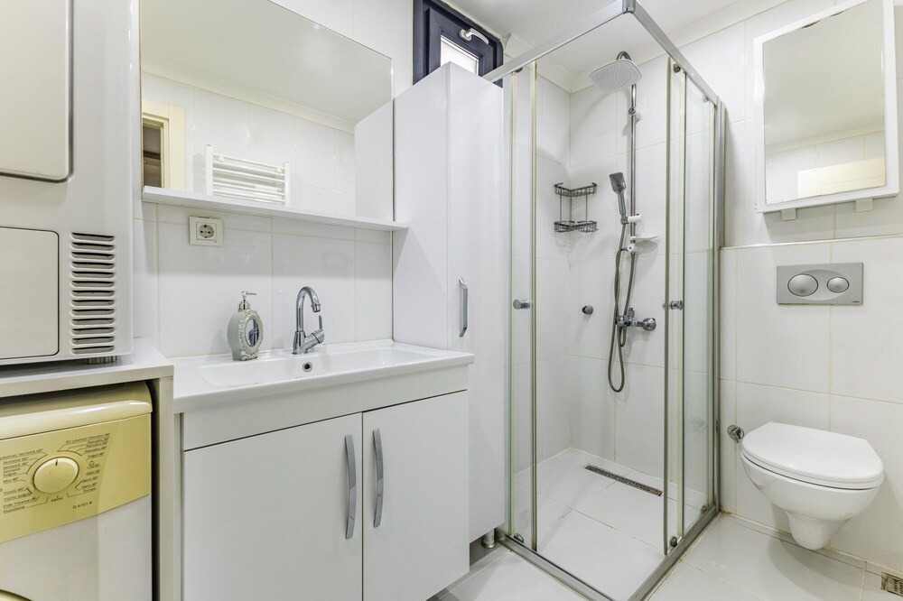 Photo of Bathroom in Maltepe