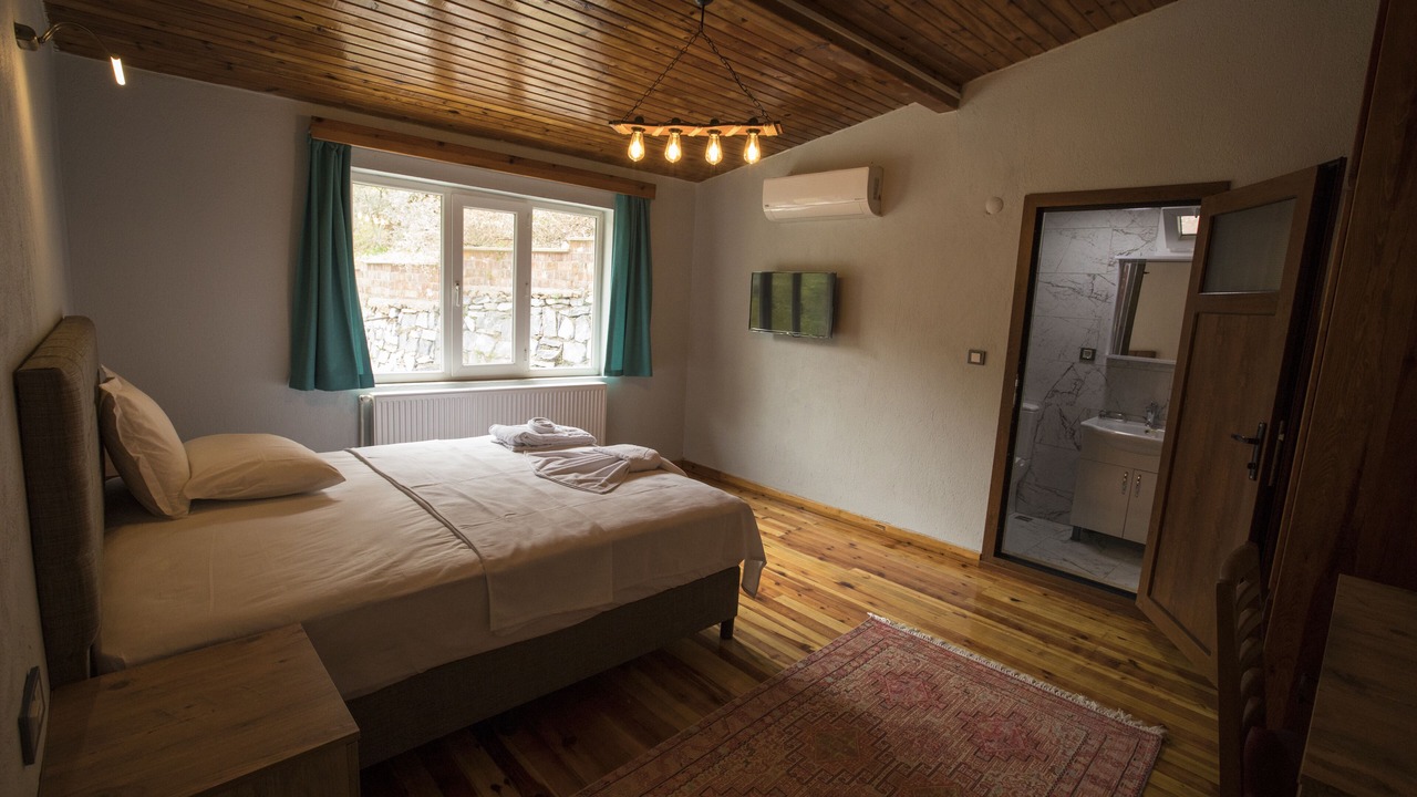 Photo of Bedroom in Sirince