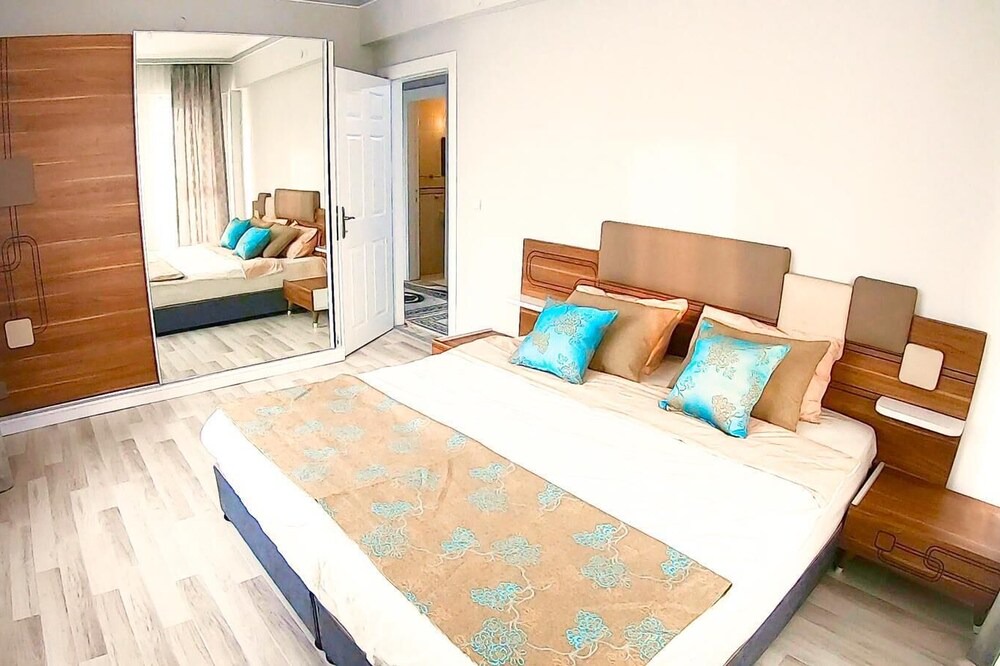 Photo of Bedroom in Kundu