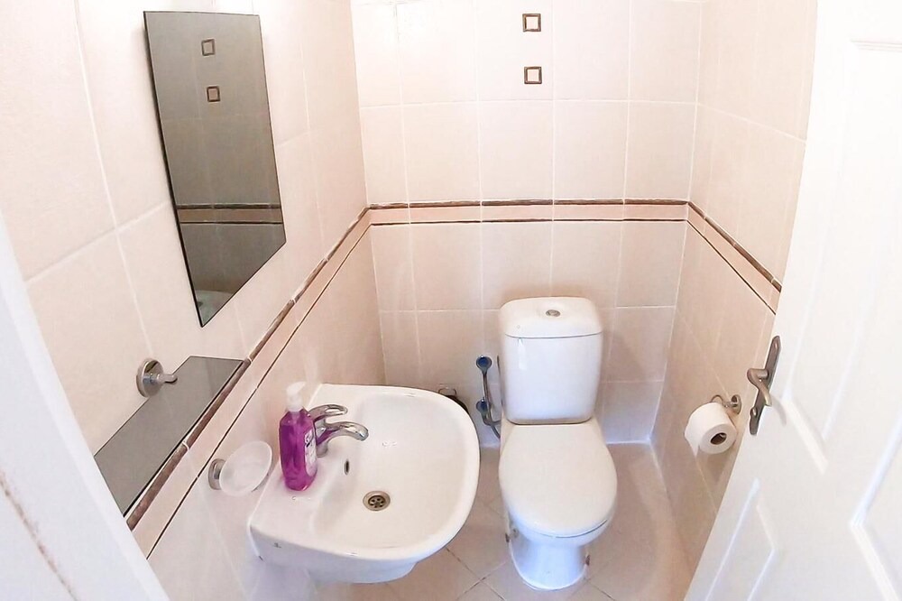 Photo of Bathroom in Kundu