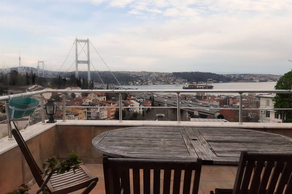 Photo of Patio Balcony in Ortakoy