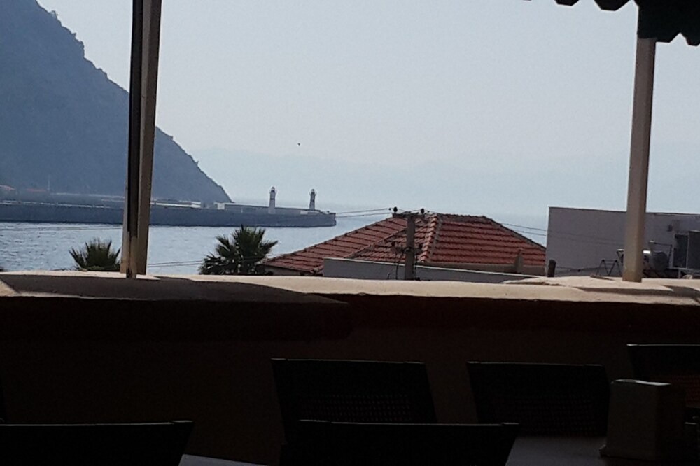 Photo of Patio Balcony in Oren