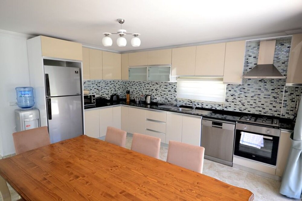 Photo of Kitchen in Islamlar