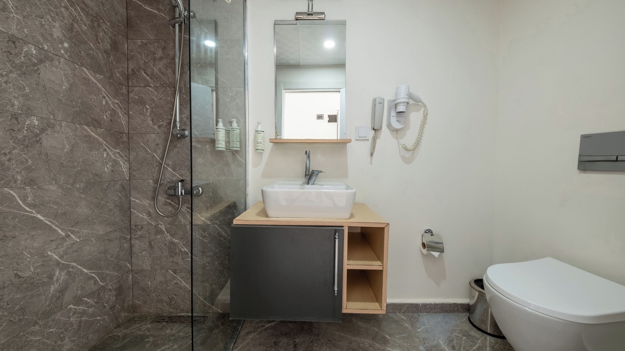 Photo of Bathroom in Kundu