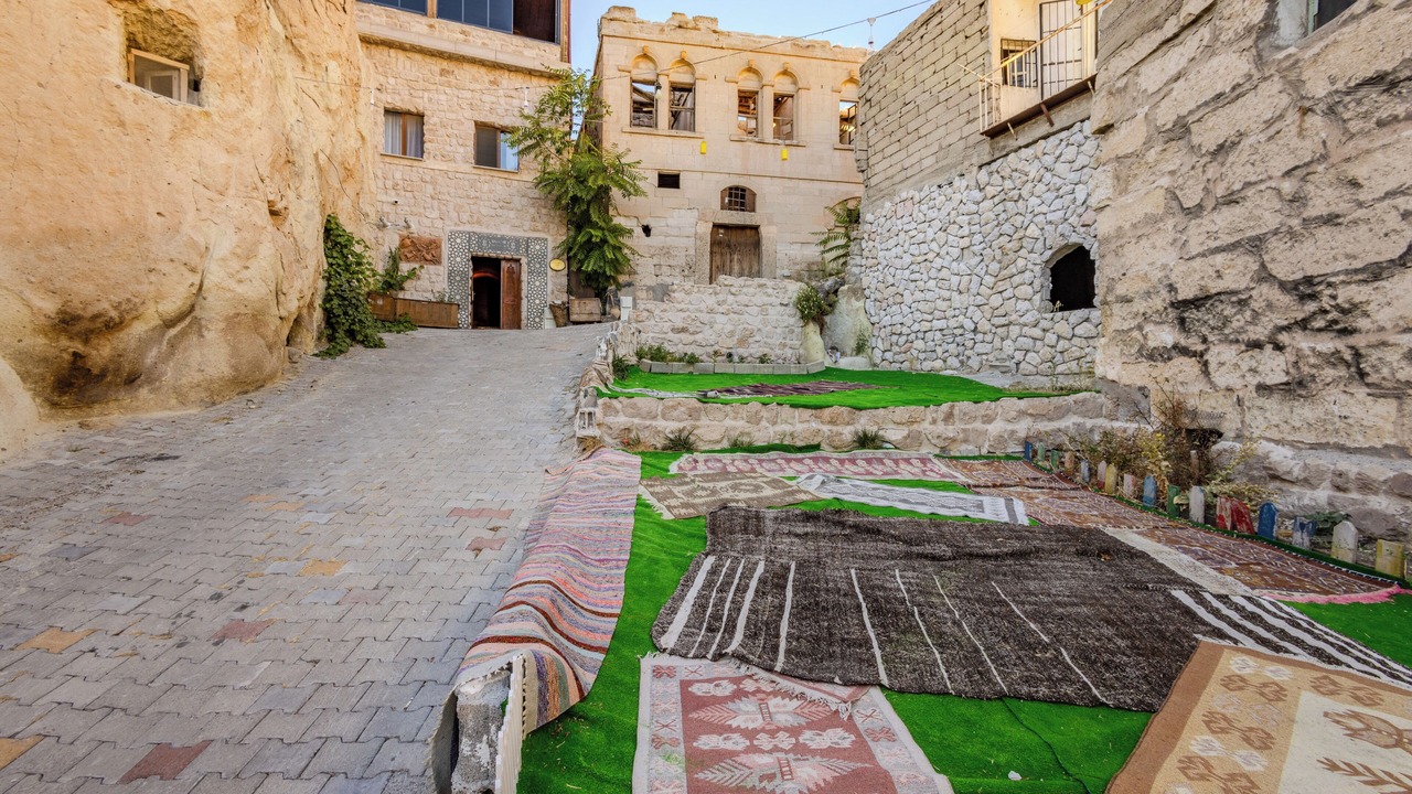 Photo of Outdoor in Nar