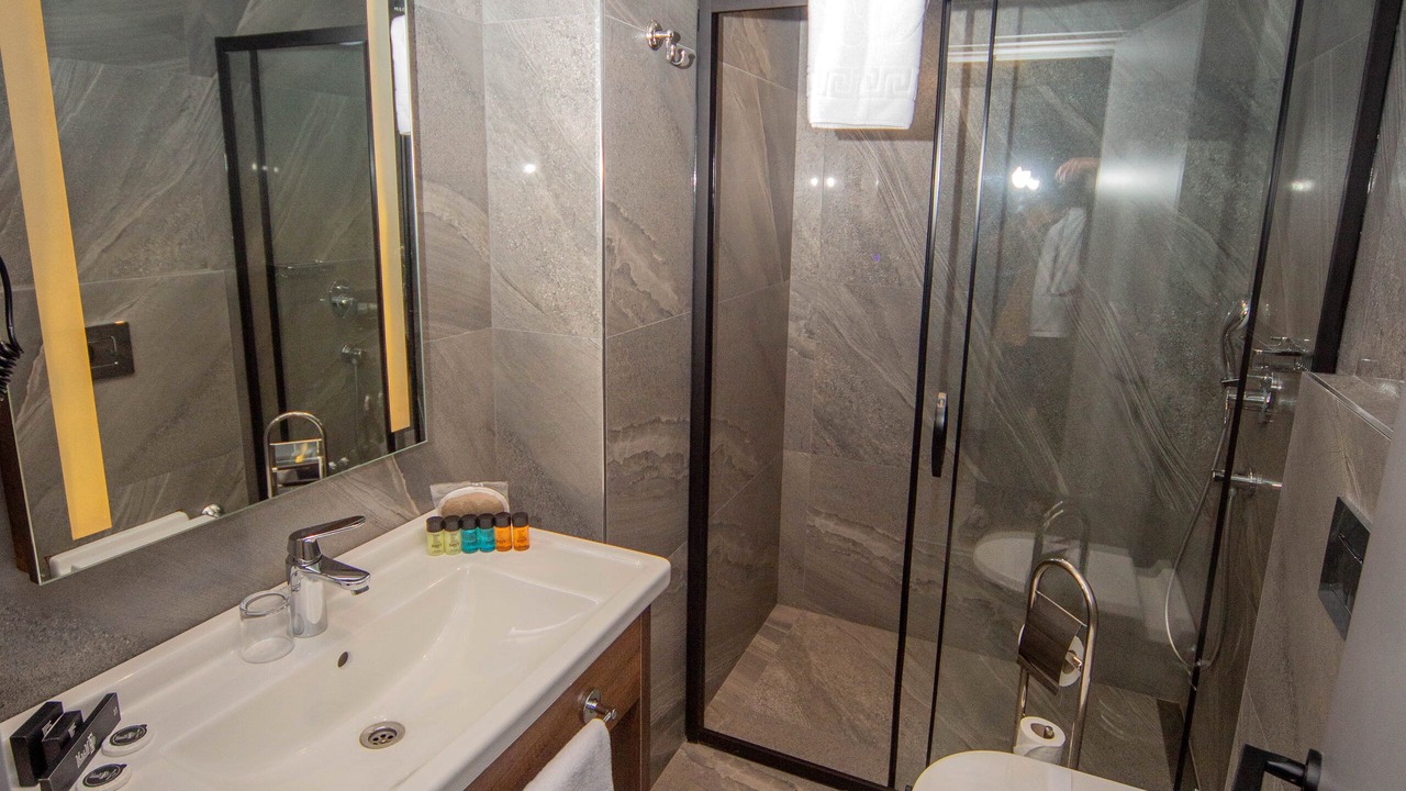 Photo of Bathroom in Izmir City Centre