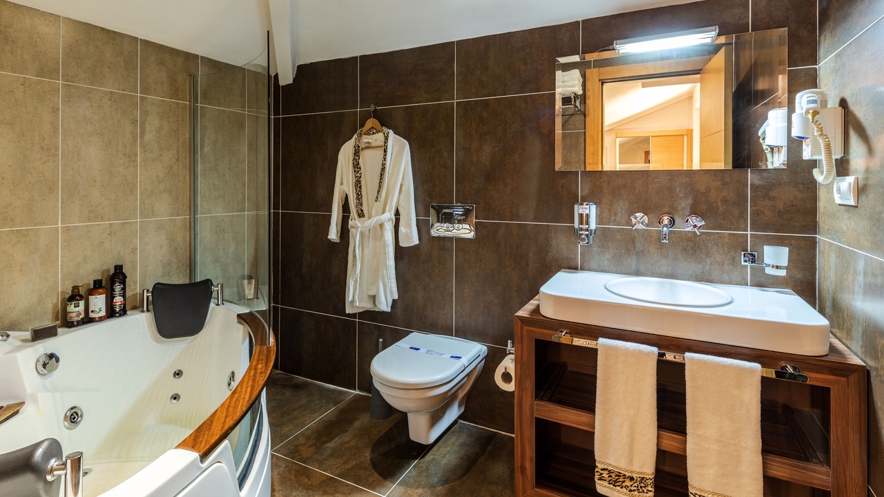 Photo of Bathroom in Kadikoy