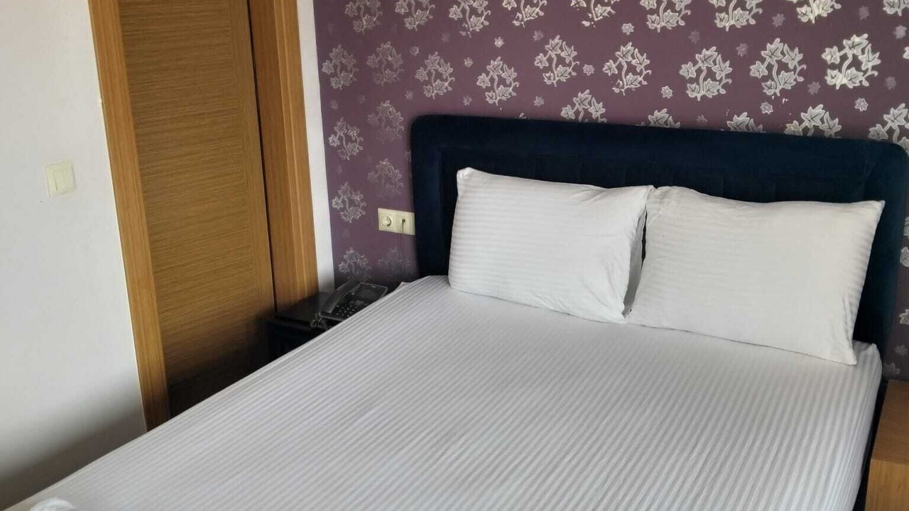 Photo of Bedroom in Yenifoca