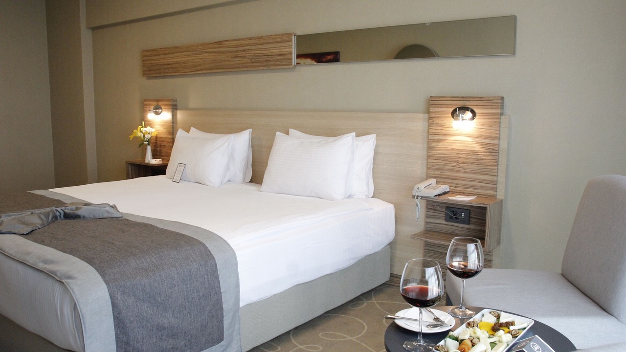 Photo of Bedroom in Izmir City Centre