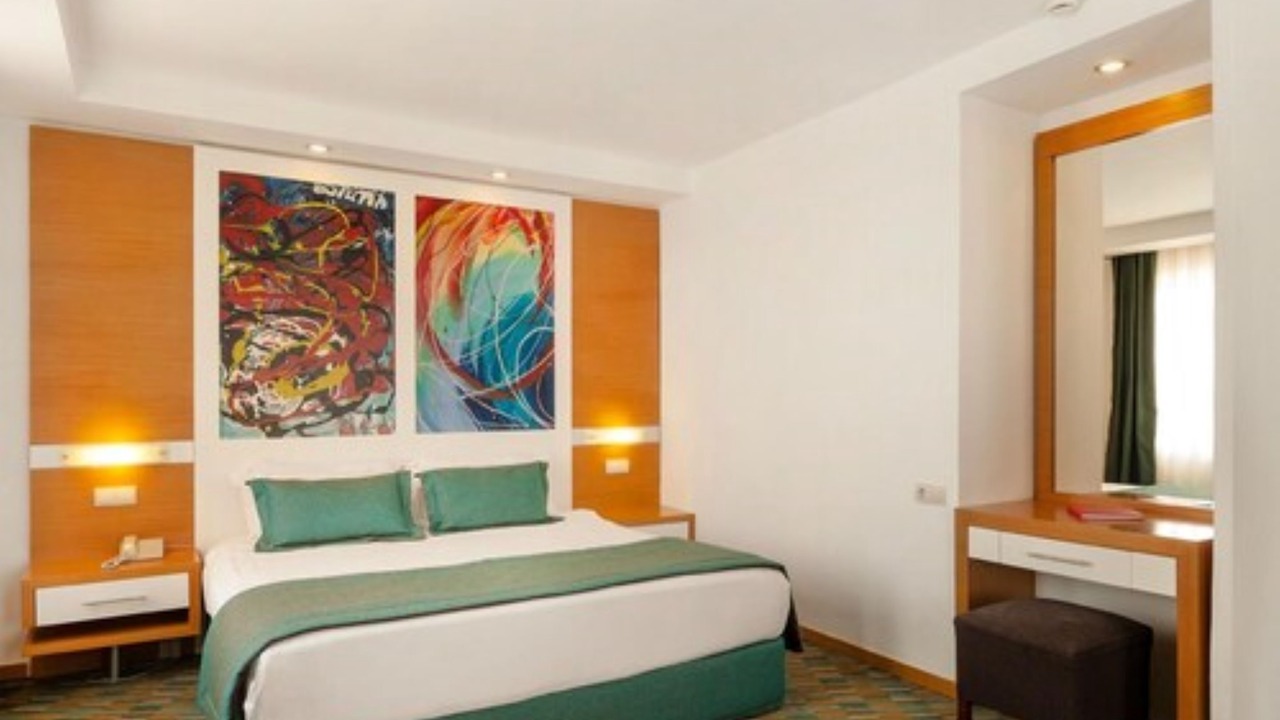 Photo of Bedroom in Kusadasi City Centre