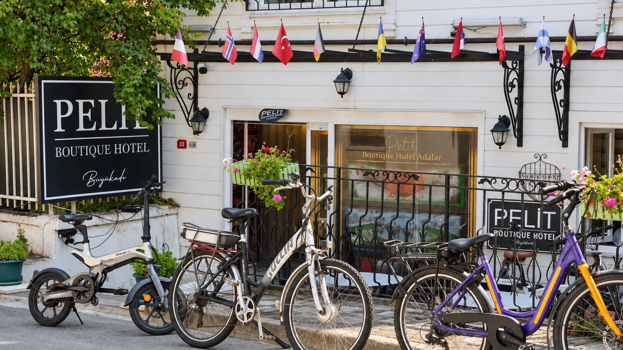 Photo of Outdoor in Adalar