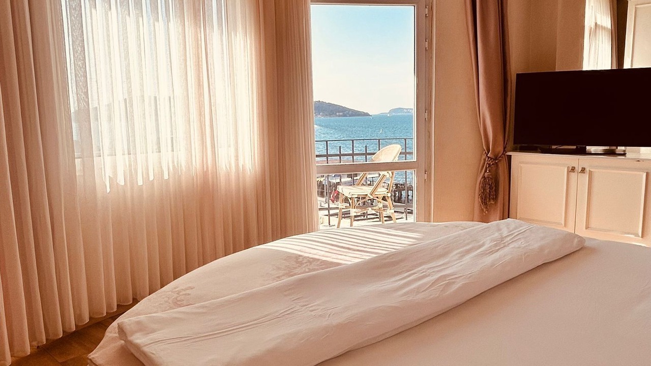 Photo of Bedroom in Adalar