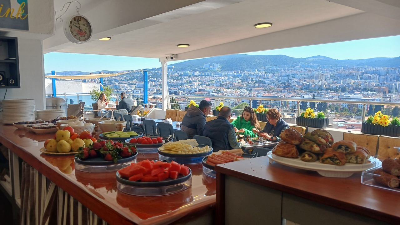 Photo of Patio Balcony in Kusadasi