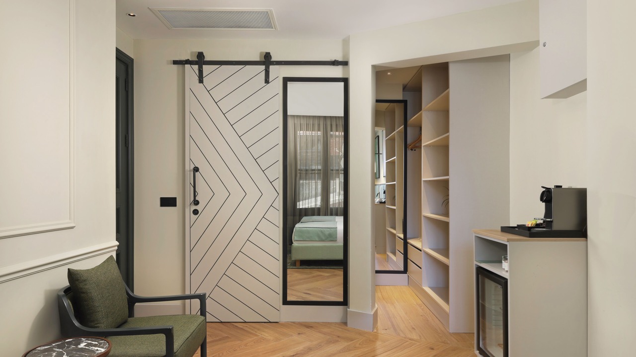 Photo of Bedroom in Pera