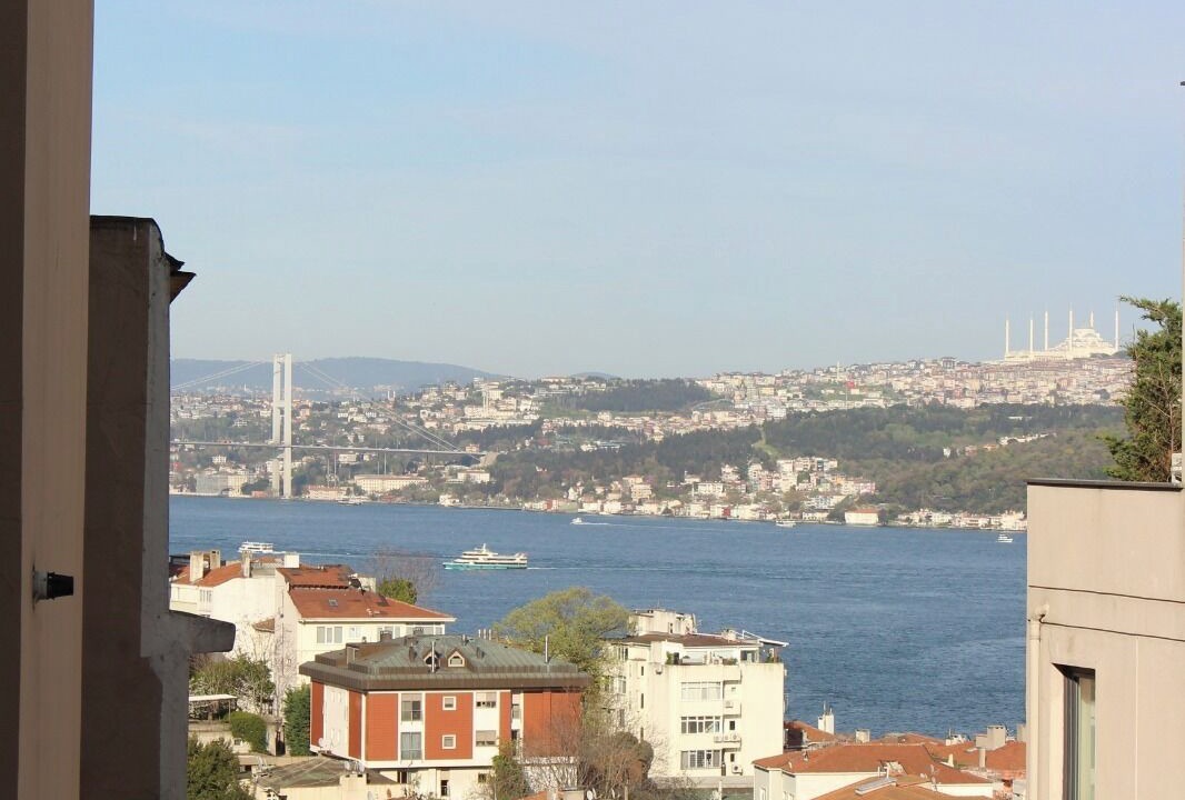 Photo of Others in Cihangir