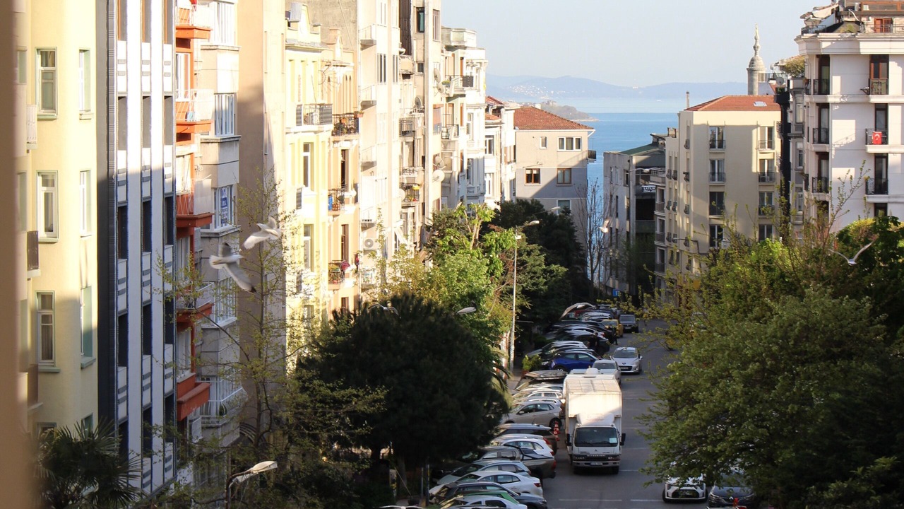 Photo of Others in Cihangir