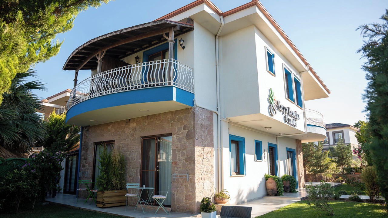 Photo of Outdoor in Karesi