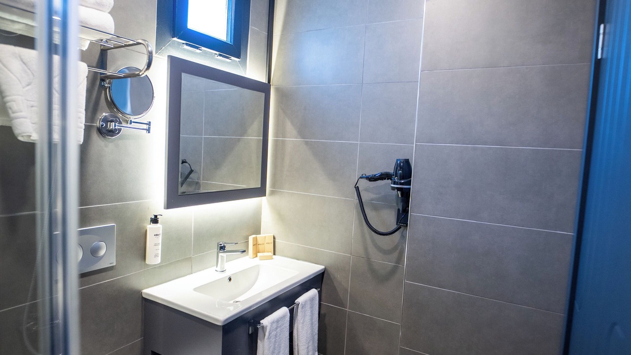 Photo of Bathroom in Umraniye