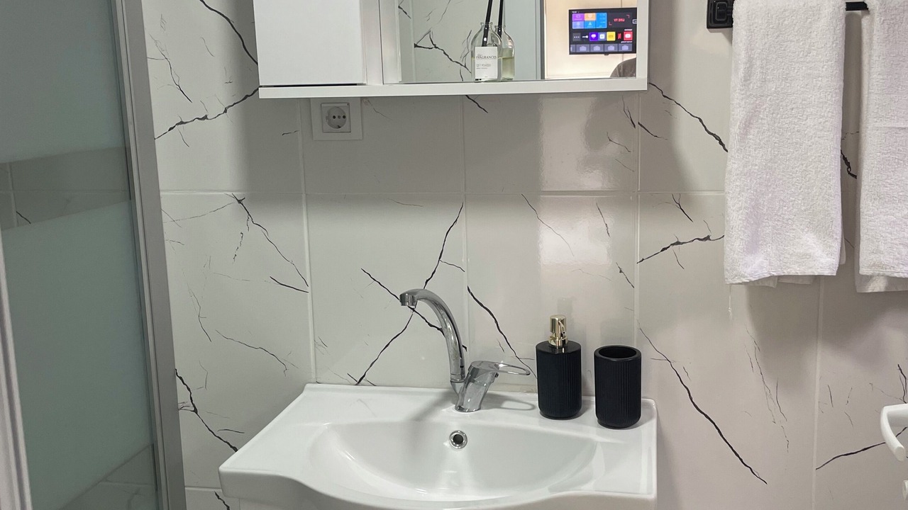 Photo of Bathroom in Yanik