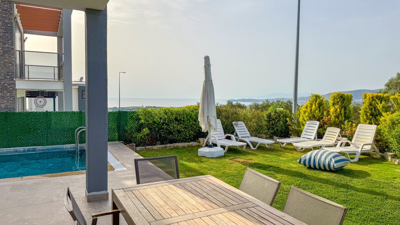 Photo of Patio Balcony in Kadıkalesi Mh.
