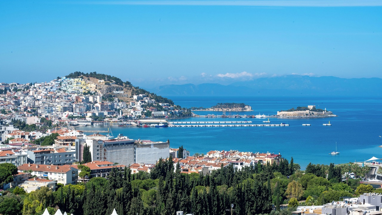Photo of Bedroom in Kusadasi City Centre