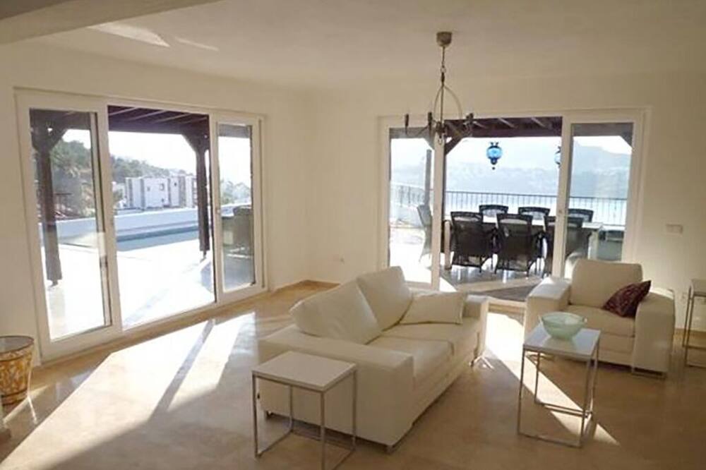Photo of Livingroom in Gundogan