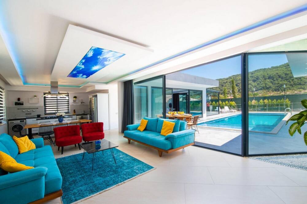 Photo of Livingroom in Sarıbelen