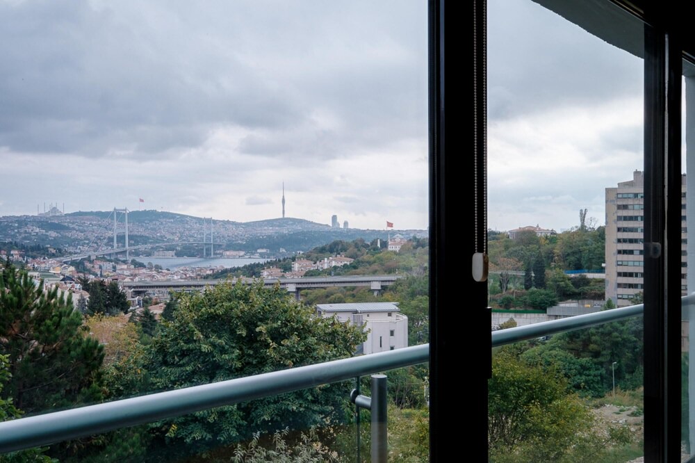 Photo of Others in Besiktas
