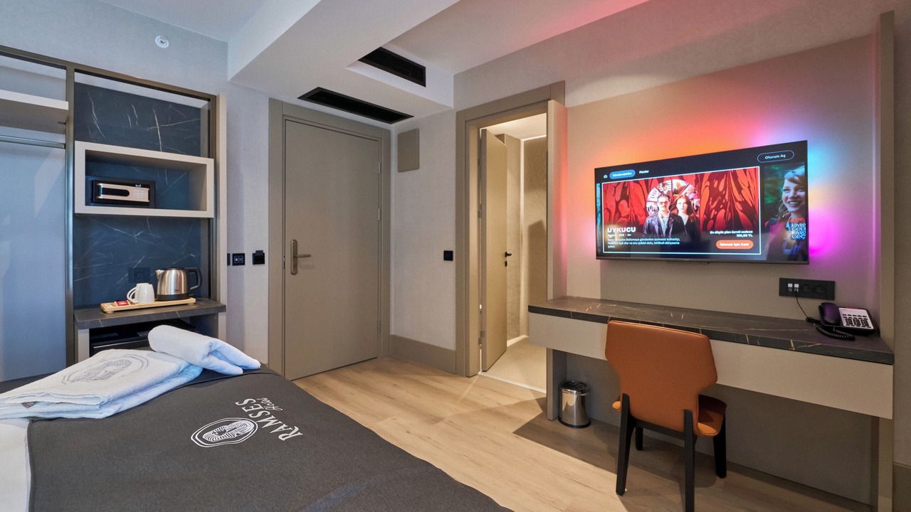 Photo of Bedroom in Izmir City Centre