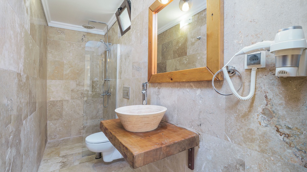 Photo of Bathroom in Islamlar