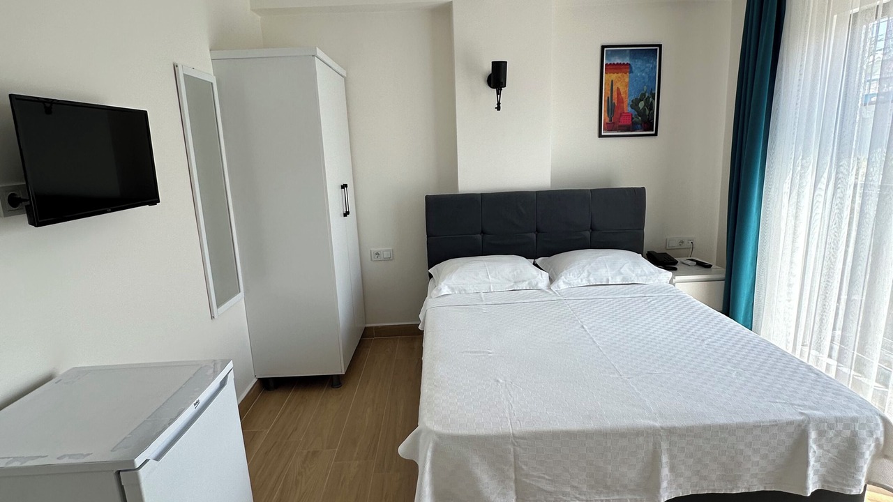 Photo of Bedroom in Ezine