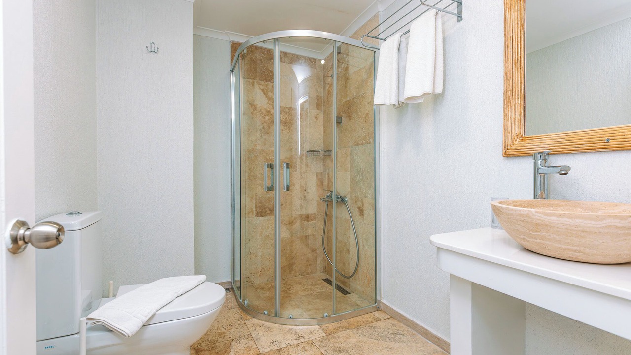 Photo of Bathroom in Ayvalik City Center