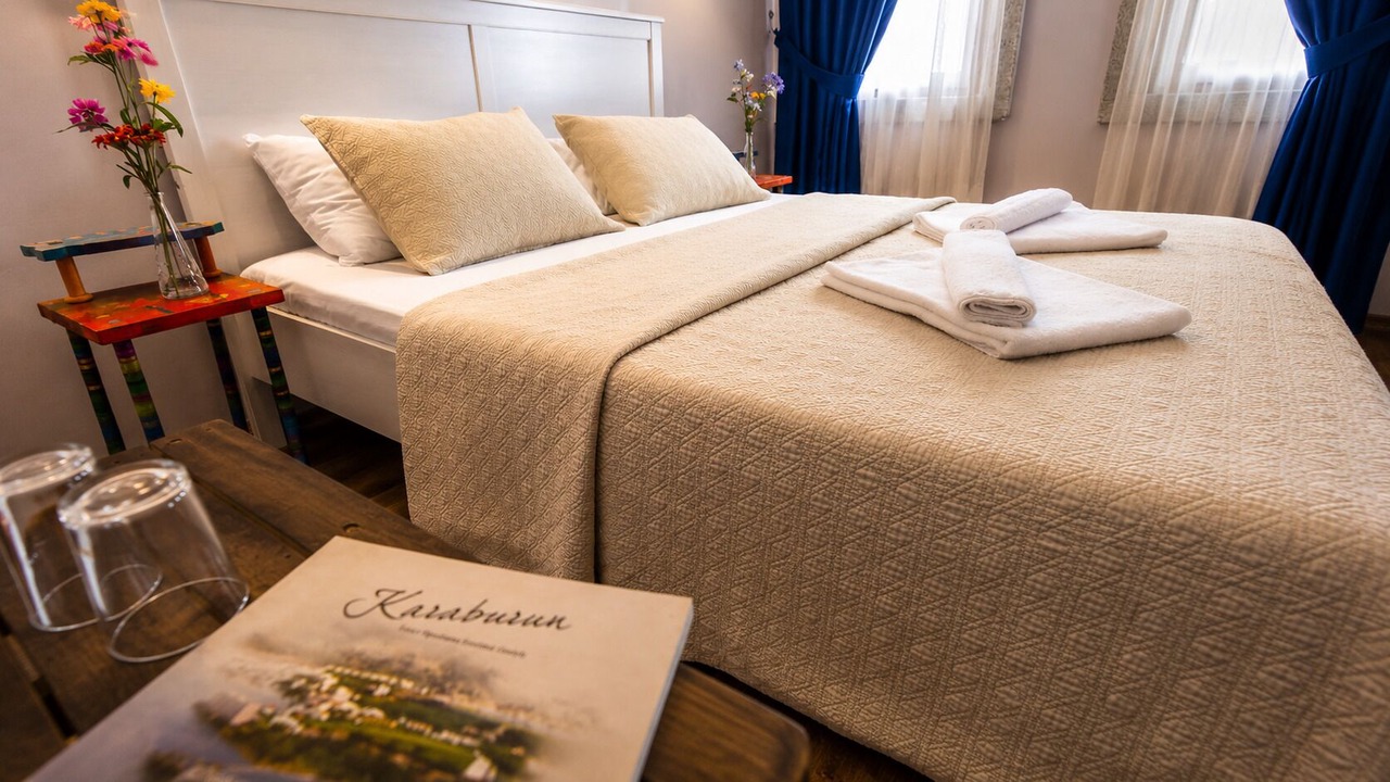Photo of Bedroom in Karaburun