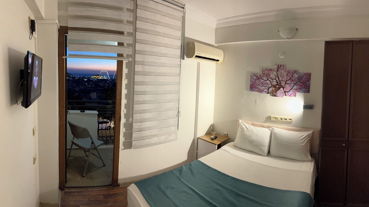 Photo of Bedroom in Kusadasi City Centre
