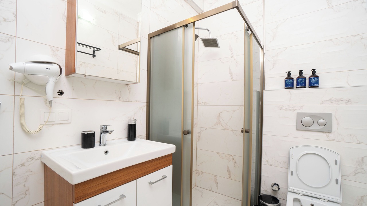 Photo of Bathroom in Karaburun