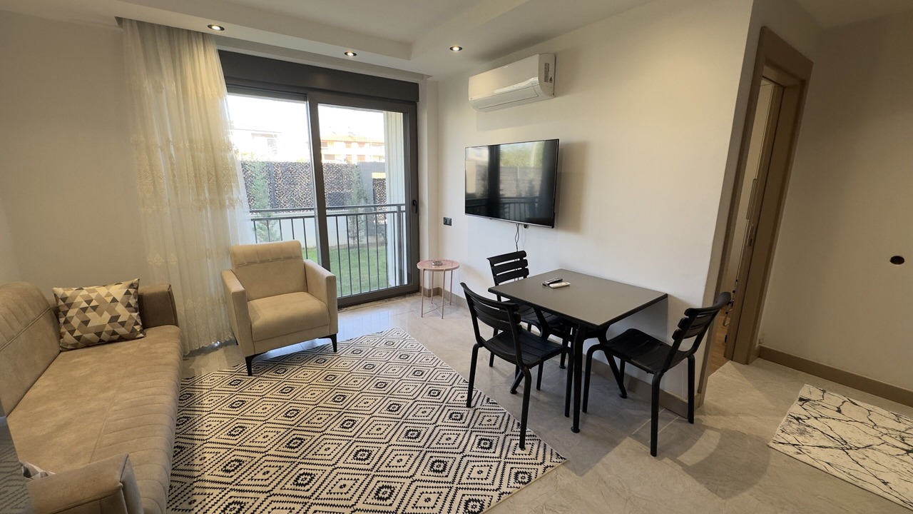 Photo of Livingroom in Side