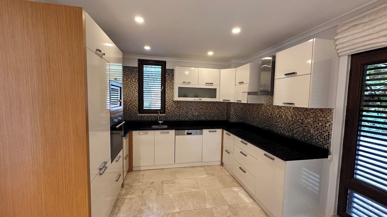 Photo of Kitchen in Kargicak