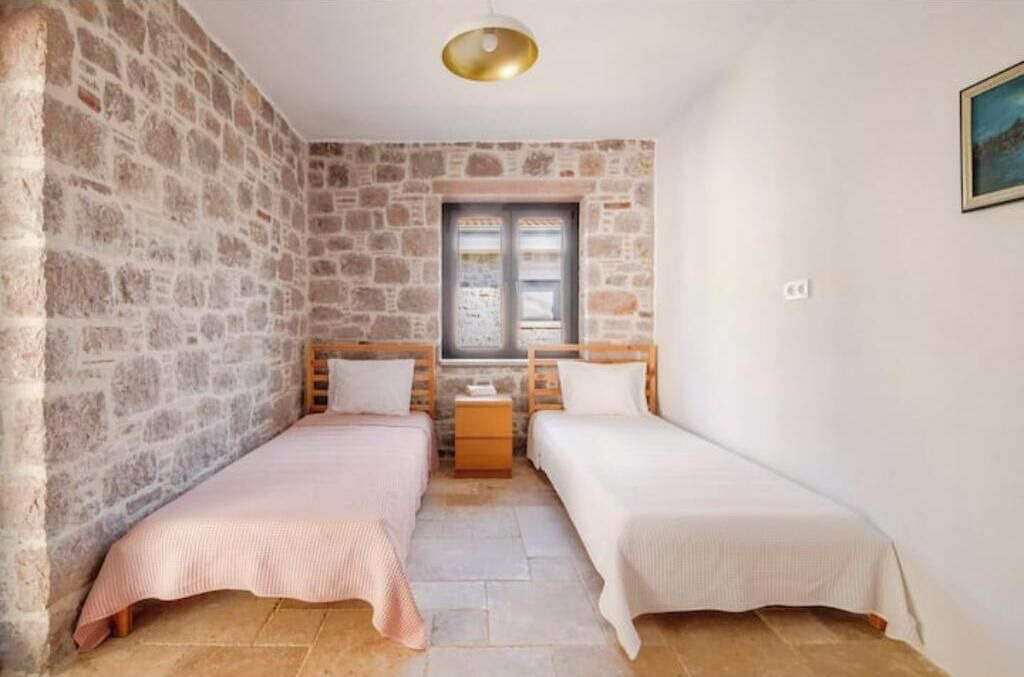 Photo of Bedroom in Burhaniye