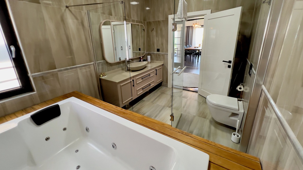 Photo of Bathroom in Konyaalti