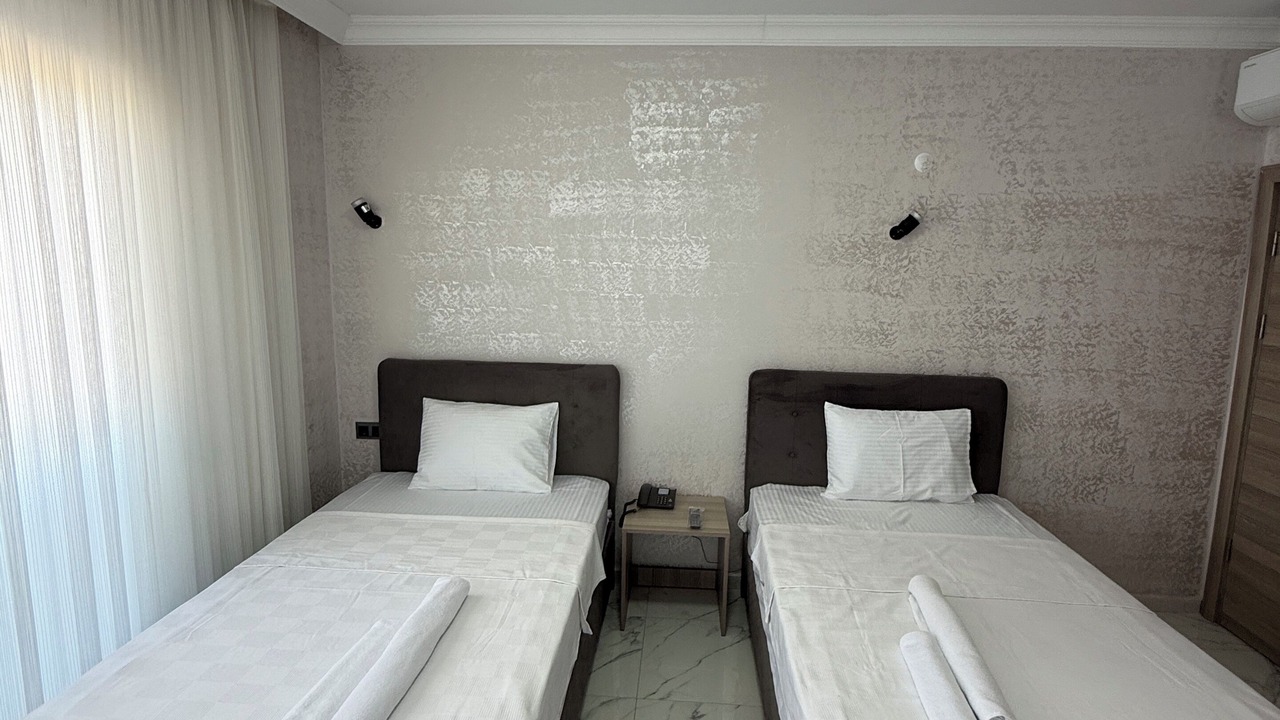 Photo of Bedroom in Ezine