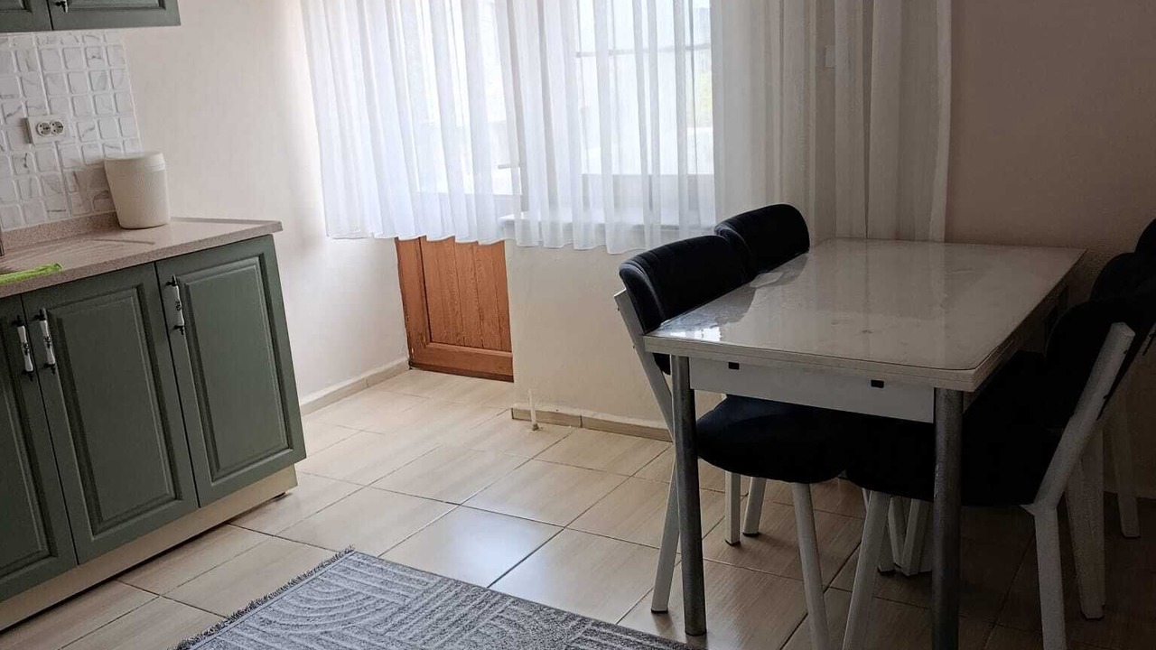 Photo of Livingroom in Behram