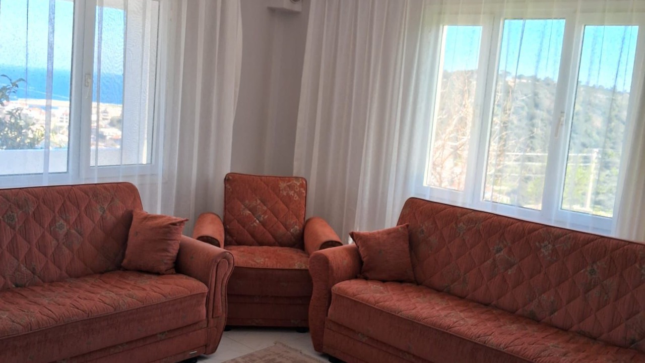 Photo of Livingroom in Karaburun