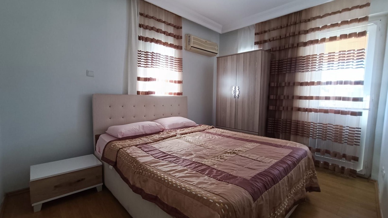 Photo of Bedroom in Side